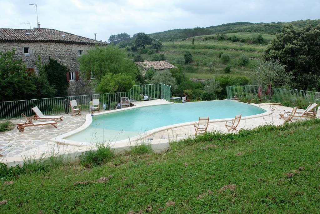 Bed and Breakfast Les Jardins Du Mas Evesque Rousson  Exteriér fotografie