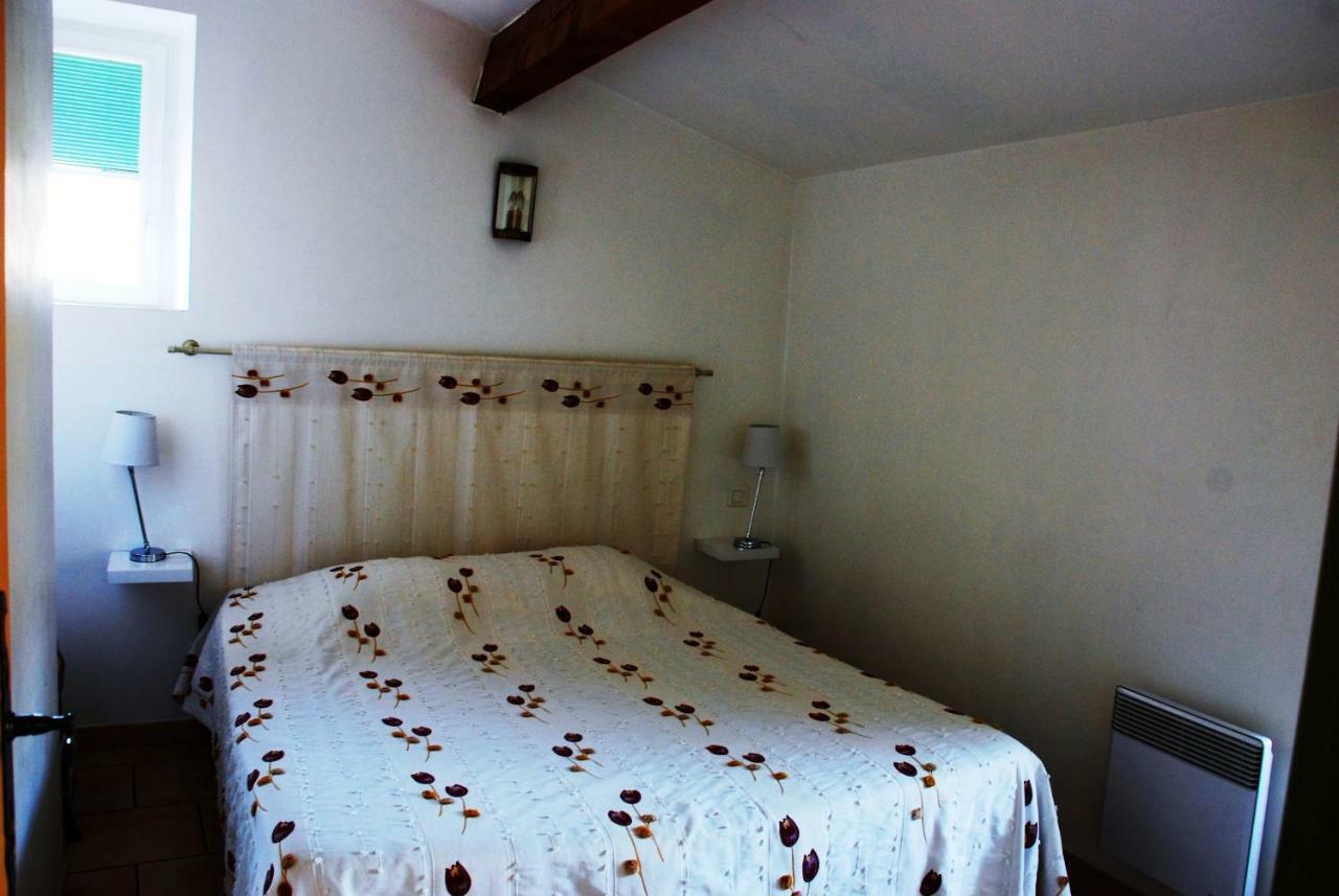 Bed and Breakfast Les Jardins Du Mas Evesque Rousson  Exteriér fotografie